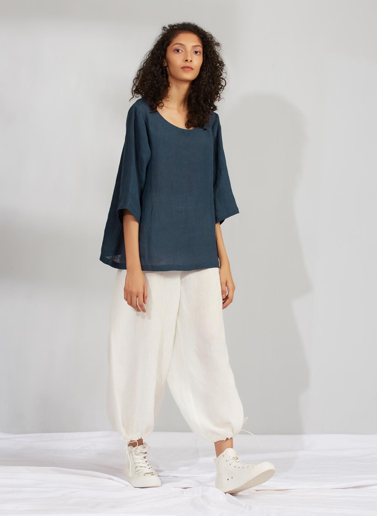 JUUNI TOP