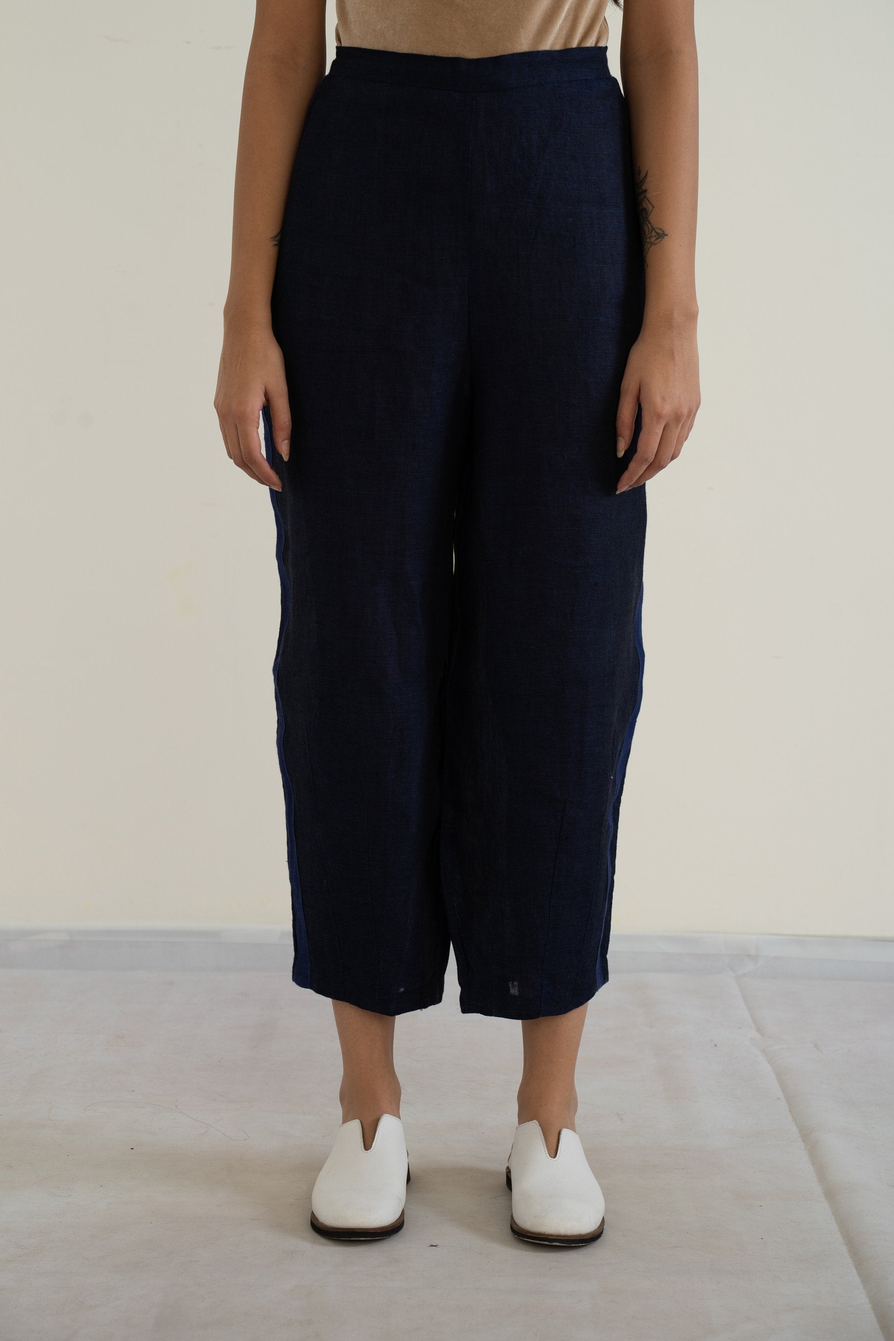 TYRA TROUSERS