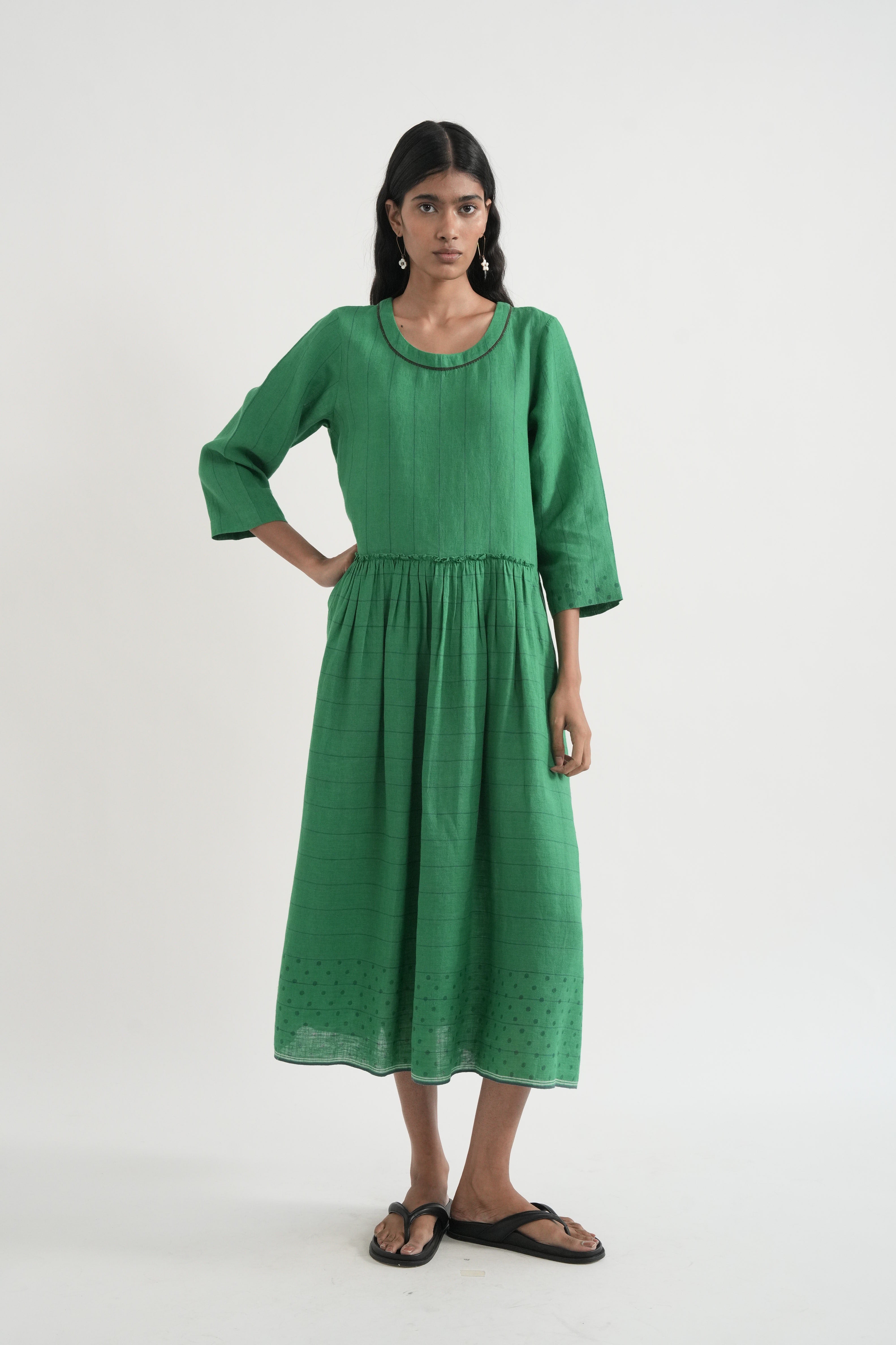 GOUR DRESS