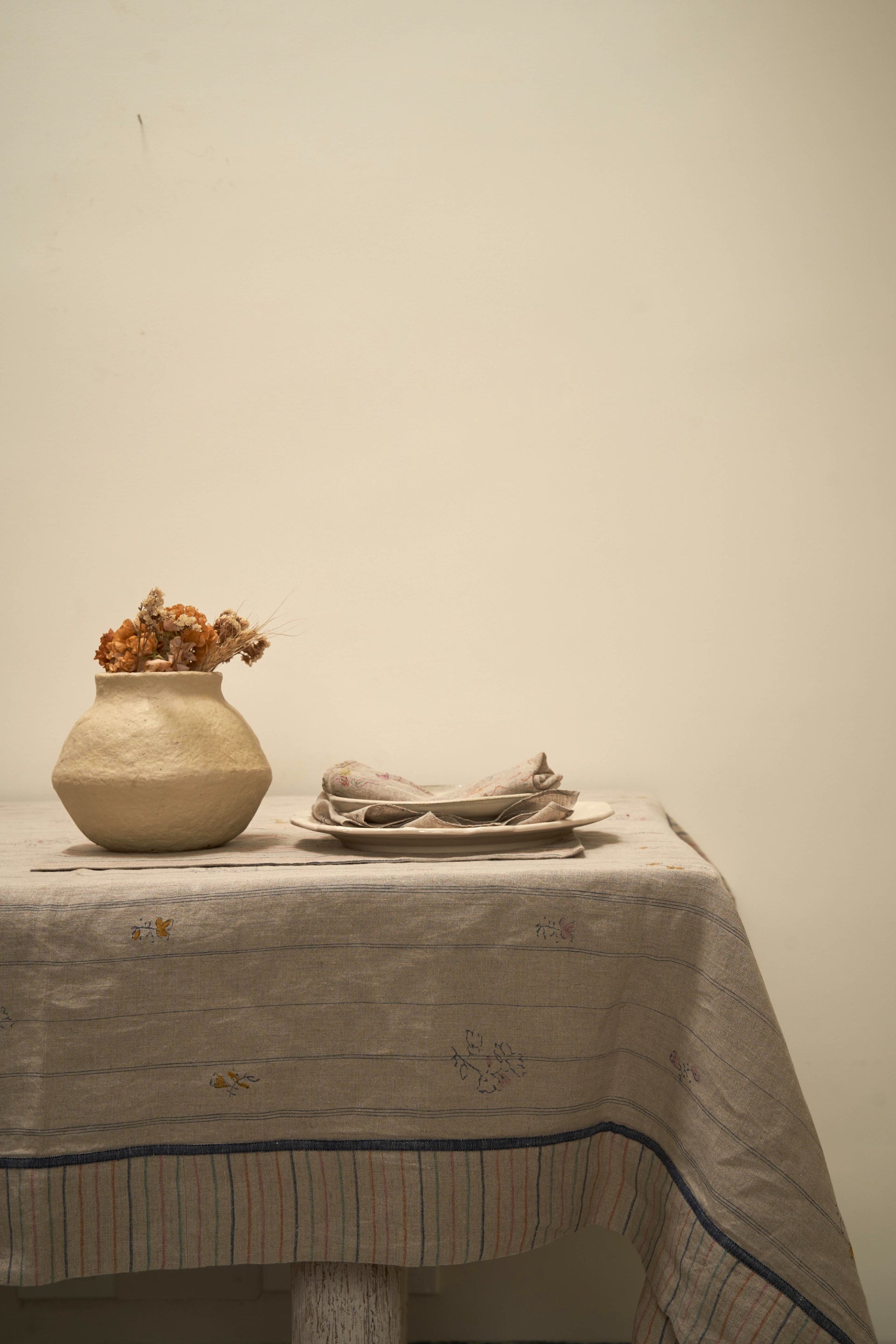 TABLE COVER