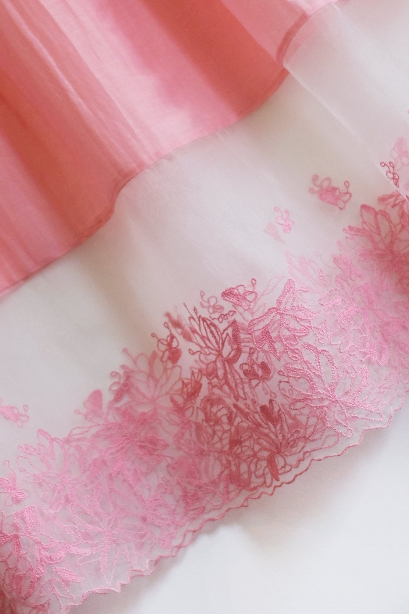 LINING – EKA Design Studio