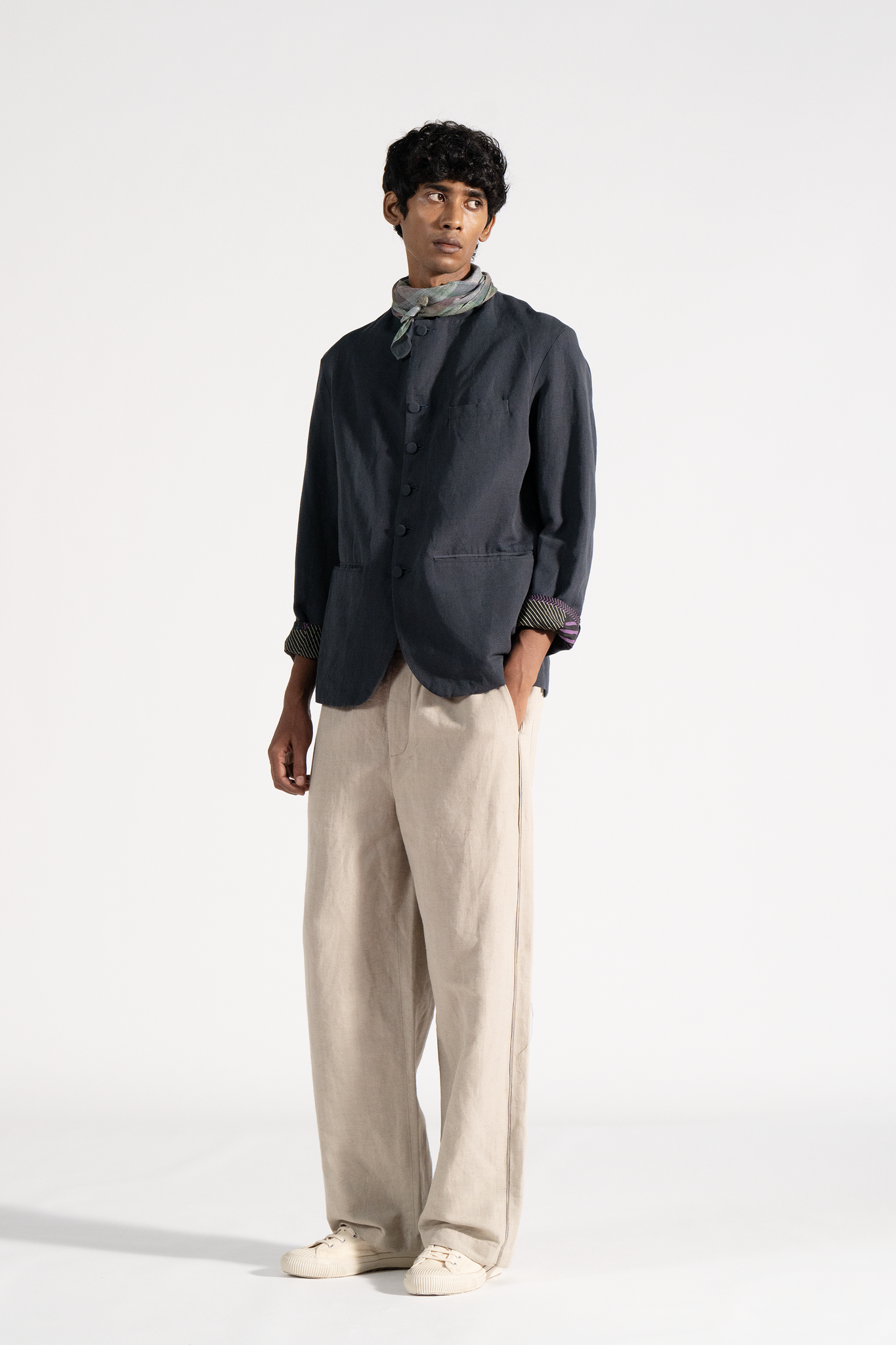 DAY JACKET